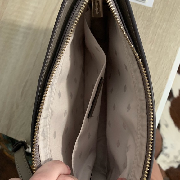 Kate Spade - Picture 4 of 4